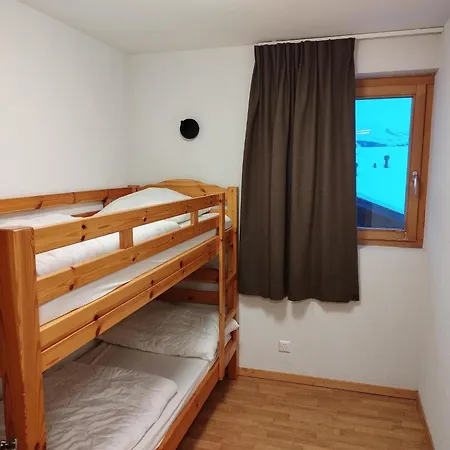 Pleasant Near Slope 아파트