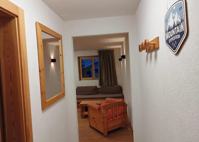 Pleasant Near Slope * 南达